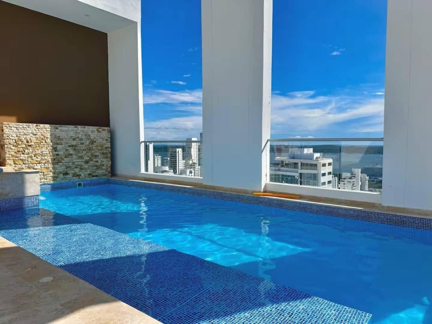 Spacious Loft - Rooftop Pool - Lego Gift Apartamento